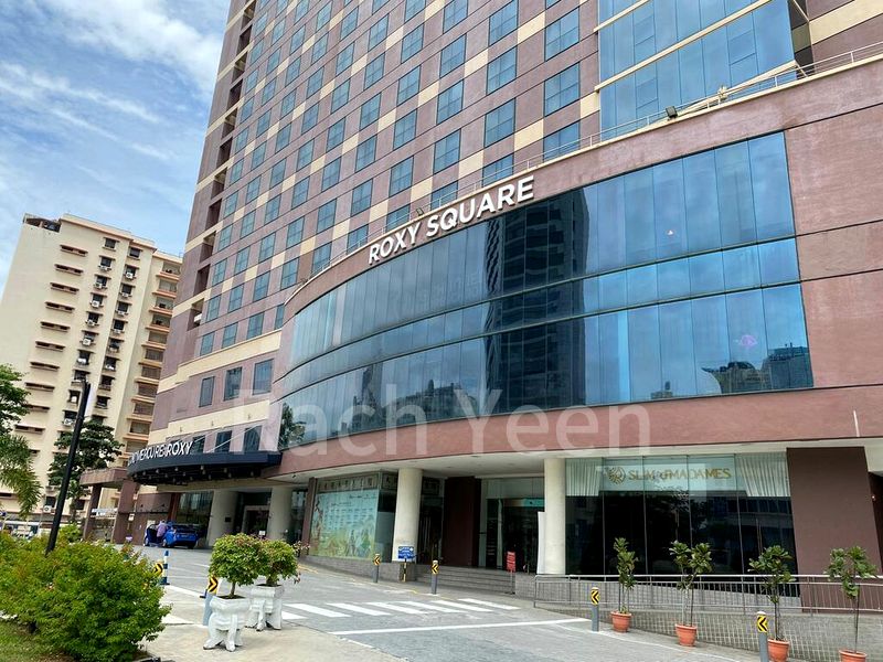 Mall Shop for Sale: Roxy Square Shopping Centre - Image 3