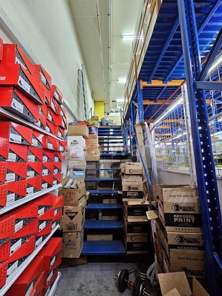 Light Industrial (B1) for Rent: North Spring Bizhub - Image 1