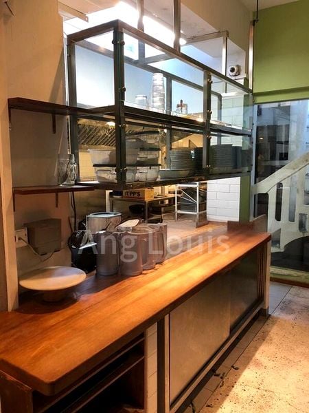 Shop / Shophouse for Rent: F&B on Club Street, Ground, 2nd & 3rd Floor - Image 2