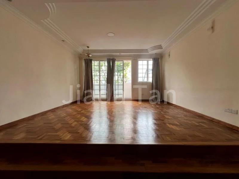 6+1 Bed Semi-Detached House (Landed) for Rent in  Charlton Park - Image 12