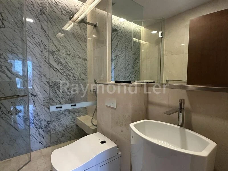 2 Bed Condo for Rent in  The Scotts Tower - Image 1
