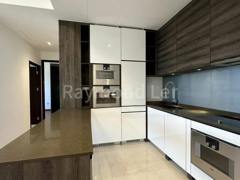 2 Bed Condo for Rent in  The Scotts Tower - Image 3