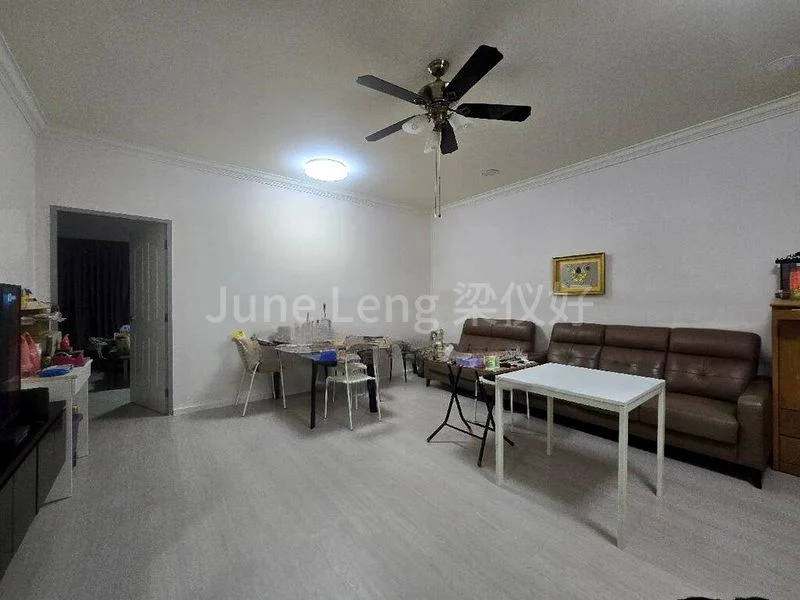 5 Bed Terraced House (Landed) for Sale in  Lorong 30 Geylang - Image 1