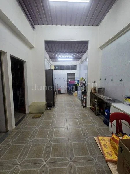 5 Bed Terraced House (Landed) for Sale in  Lorong 30 Geylang - Image 2