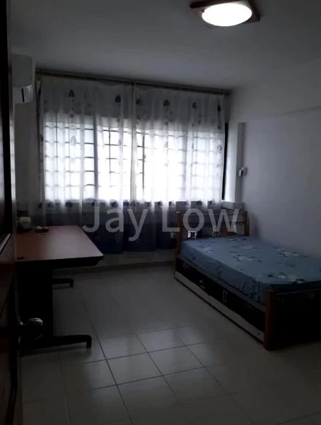 Common Room (HDB) for Rent in  278 Tampines Street 22 - Image 4