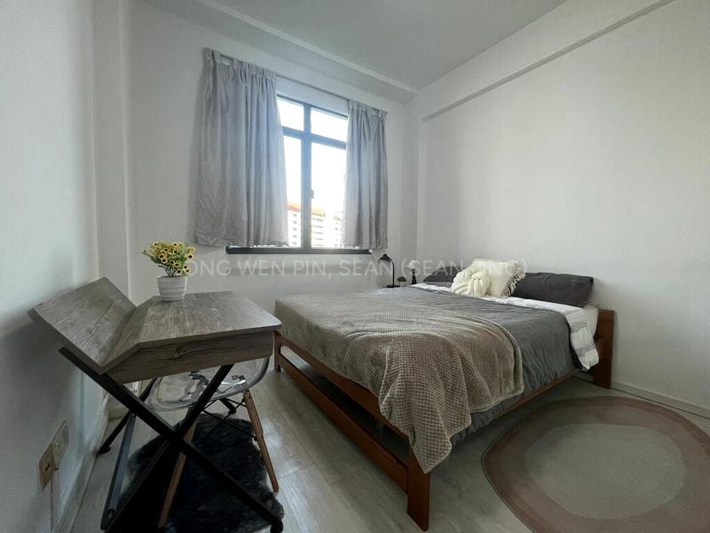 Common Room (Condo) for Rent in  Parc Oasis - Image 3