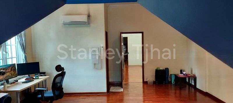 8 Bed Semi-Detached House (Landed) for Sale in  Seletar Hills Estate - Image 11