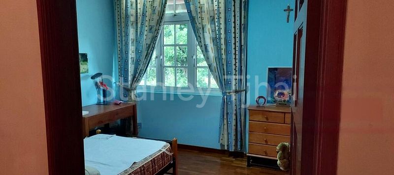8 Bed Semi-Detached House (Landed) for Sale in  Seletar Hills Estate - Image 7