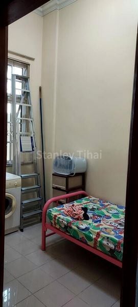 8 Bed Semi-Detached House (Landed) for Sale in  Seletar Hills Estate - Image 3