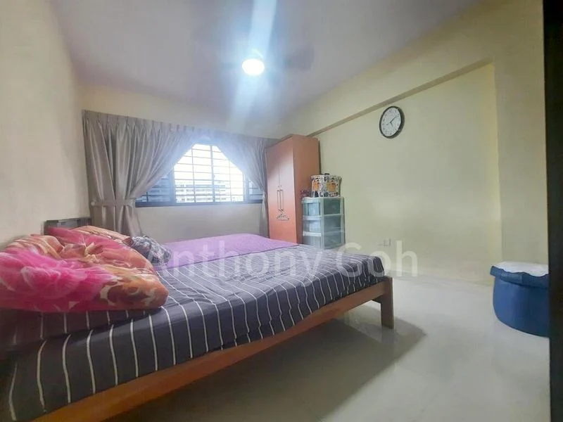 Common Room (HDB) for Rent in  237 Hougang Street 21 - Image 4
