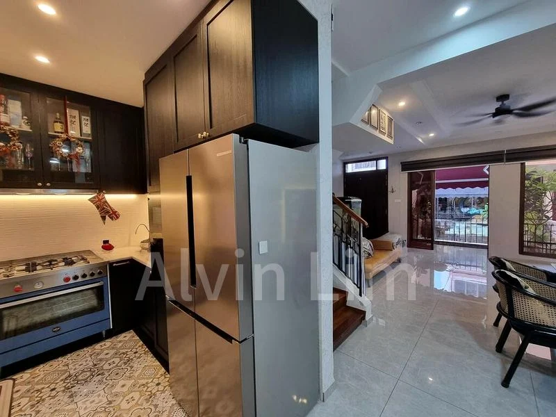 6 Bed Cluster House (Landed) for Sale in  Picardy Gardens - Image 7