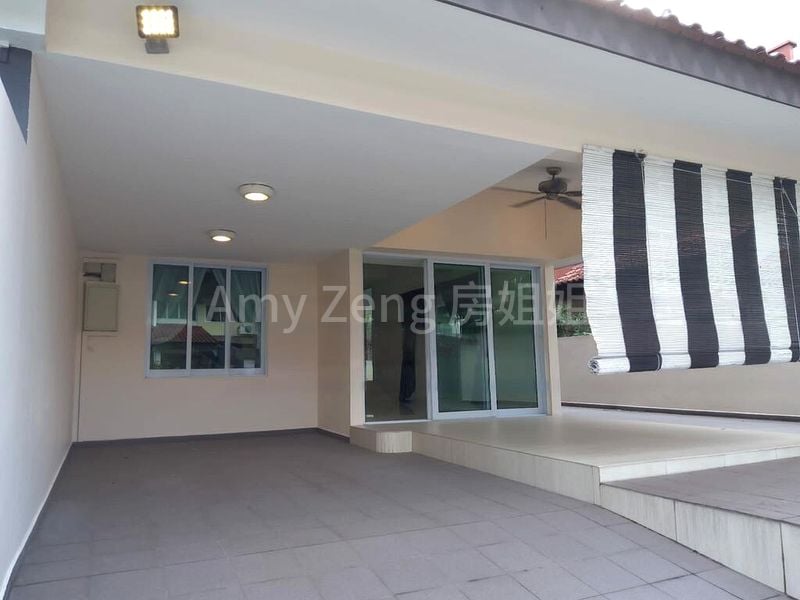 4 Bed Corner Terrace (Landed) for Rent in  Watten Estate - Image 1