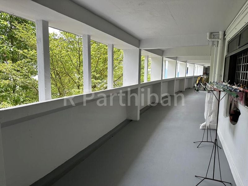 4 Room (4NG) HDB for Sale in 204 Jurong East Street 21 - Image 4