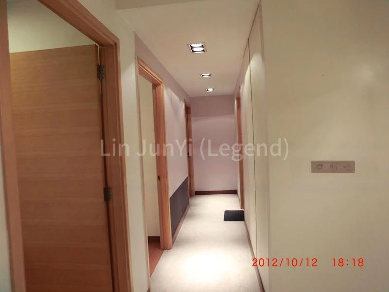 Common Room (Condo) for Rent in  The Linear - Image 5