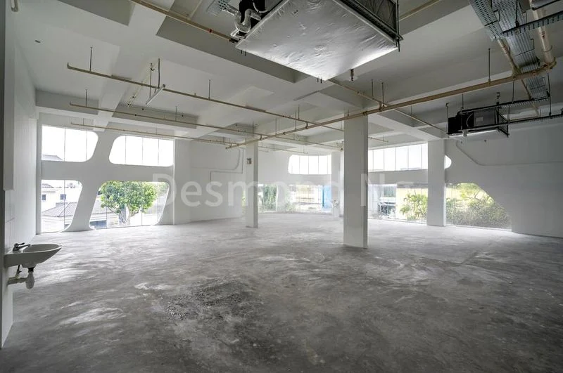 Shop / Shophouse for Rent: Liv @ Changi • Prime Retail Location with High Foot Traffic Potential - Image 12