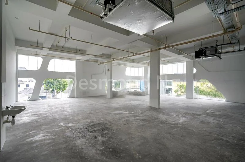 Shop / Shophouse for Rent: Liv @ Changi • Prime Retail Location with High Foot Traffic Potential - Image 5