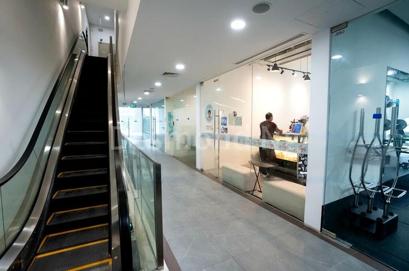 Shop / Shophouse for Rent: Liv @ Changi • Prime Retail Location with High Foot Traffic Potential - Image 10