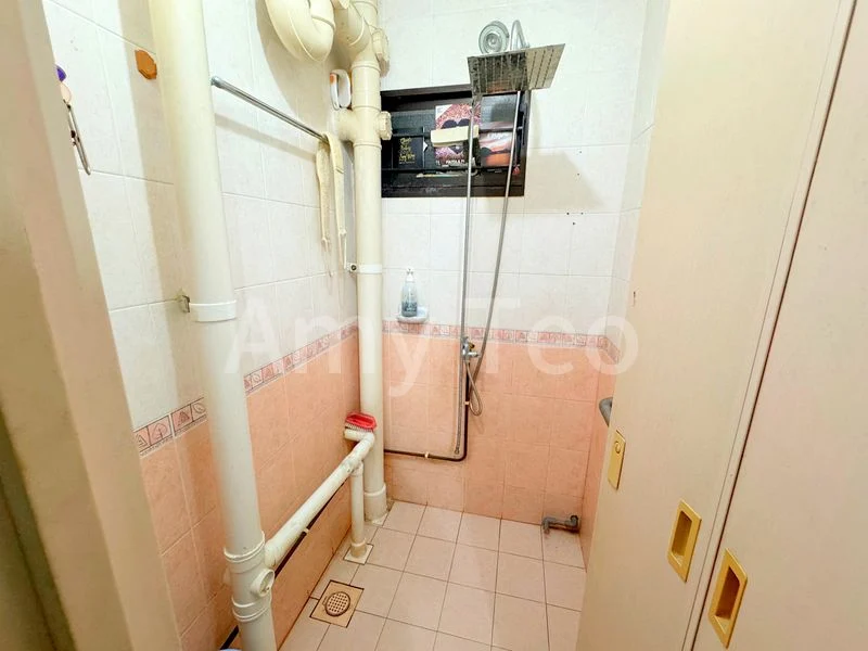 3 Room (3I) HDB for Sale in  232 Lorong 8 Toa Payoh - Image 6