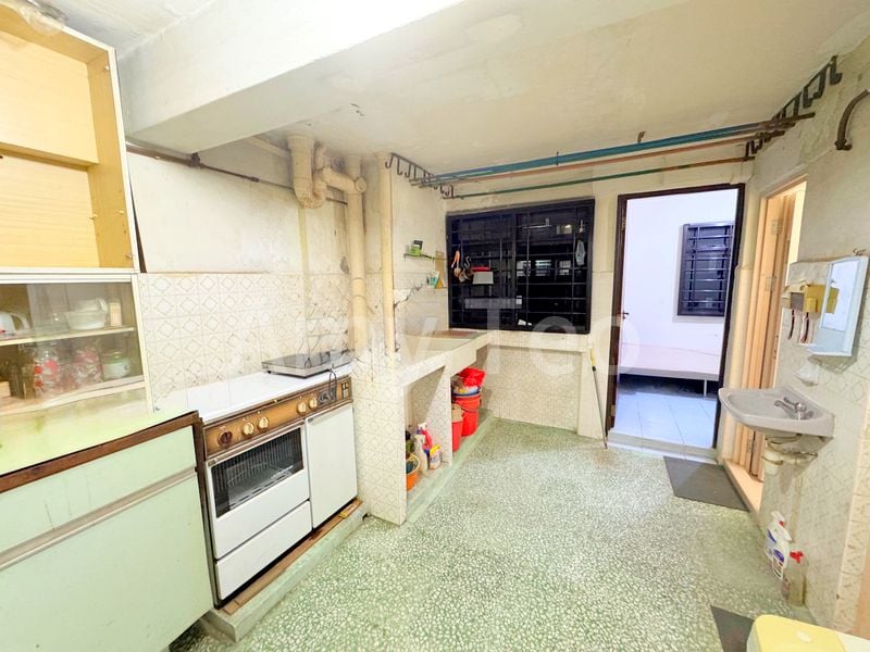 3 Room (3I) HDB for Sale in  232 Lorong 8 Toa Payoh - Image 1