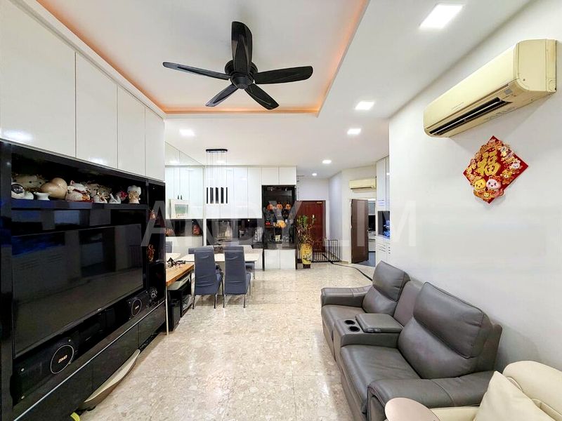 2 Bed Condo for Sale in  Northvale - Image 12