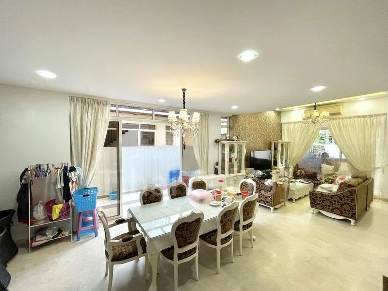 5 Bed Semi-Detached House (Landed) for Rent in Luxus Hills - Image 4