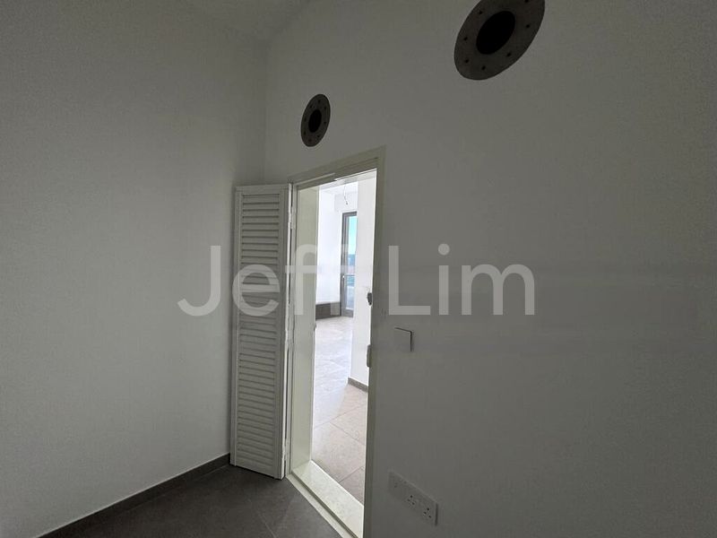 3 Bed Condo for Sale in Midtown Modern - Image 5