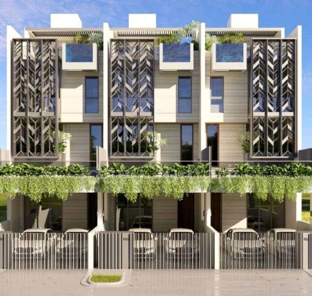 5 Bed (Landed) for Sale in Onan Road - Image 1