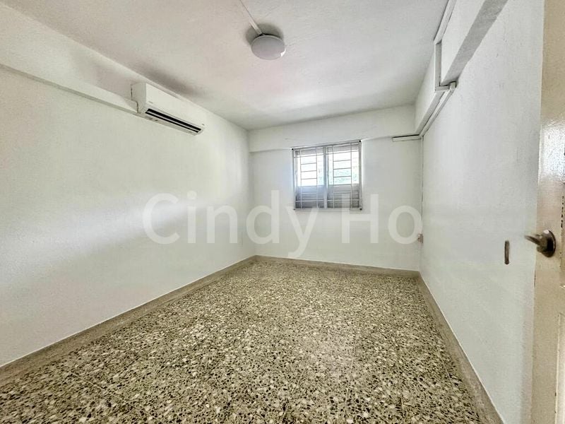 3 Room (3NG) HDB for Sale in  100 Bedok North Avenue 4 - Image 3
