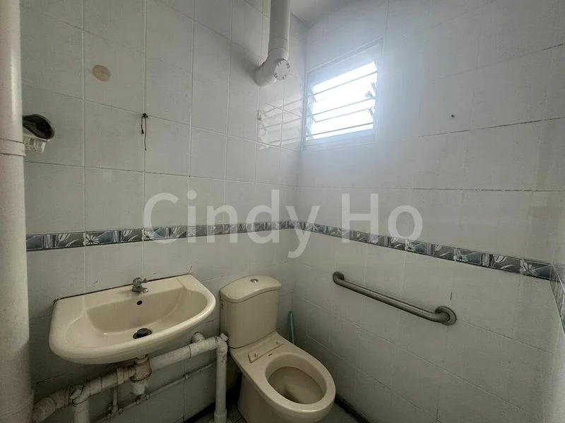 3 Room (3NG) HDB for Sale in  100 Bedok North Avenue 4 - Image 8