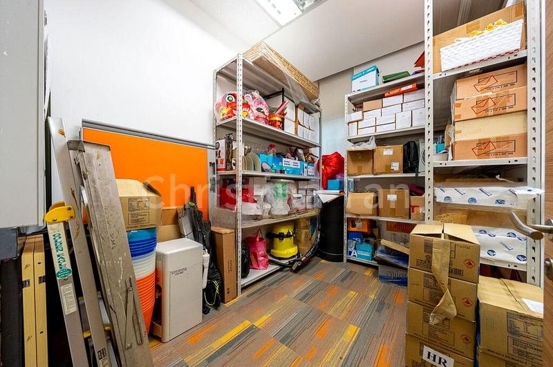 Office for Rent: 1 Finlayson Green - Image 4