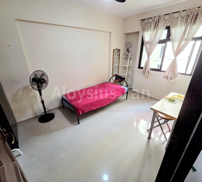 4 Room (4A) HDB for Sale in  150 Rivervale Crescent - Image 5
