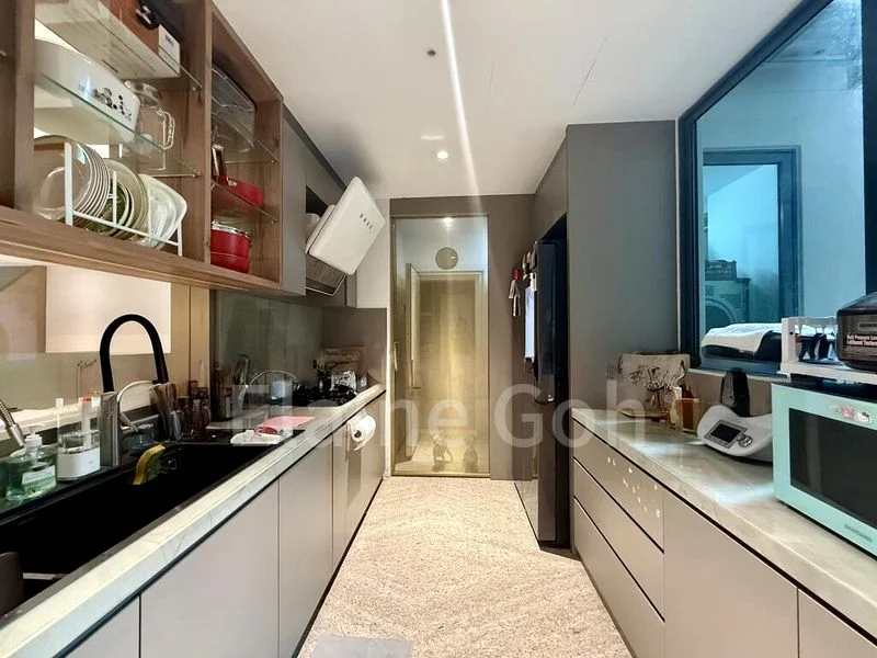 4 Bed Condo for Sale in  Duchess Residences - Image 3