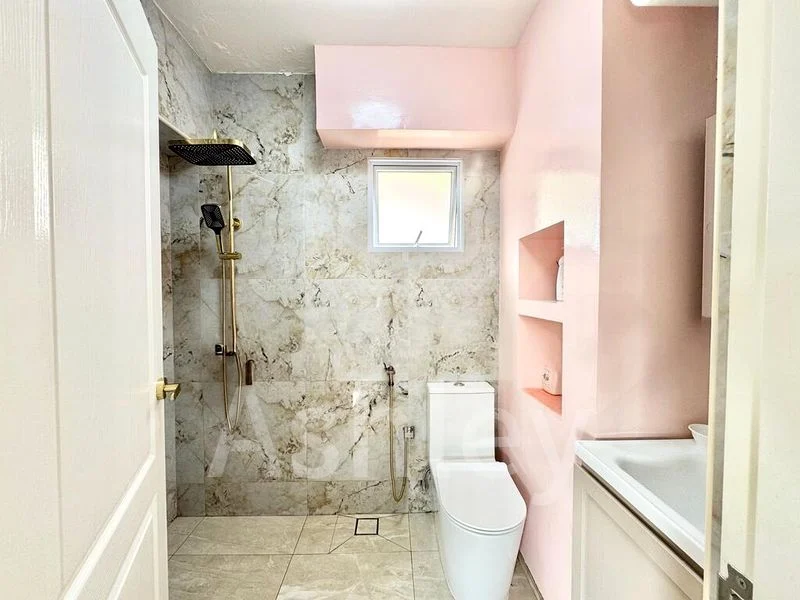 5 Room (5I) HDB for Sale in  648 Jalan Tenaga - Image 8