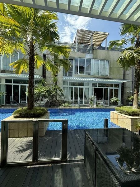 5 Bed Terraced House (Landed) for Rent in  The Greenwood - Image 8