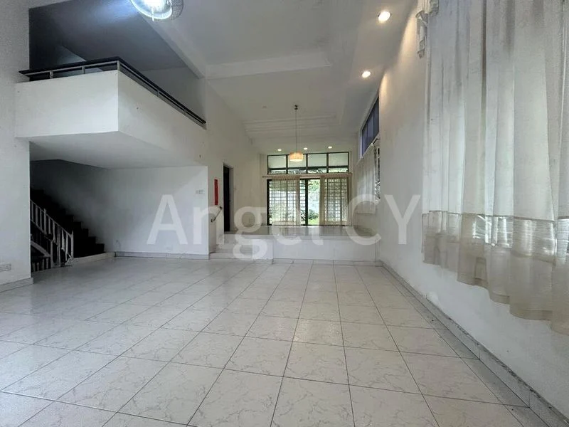 6 Bed Semi-Detached House (Landed) for Sale in  Greenbank Park - Image 3