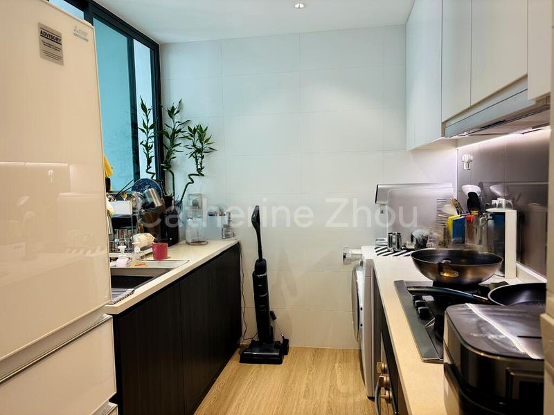 2 Bed Executive Condo for Sale in  Esparina Residences - Image 3