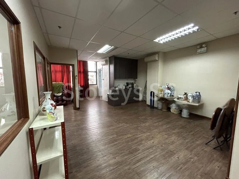 Light Industrial (B1) for Rent: Midview City - Image 2