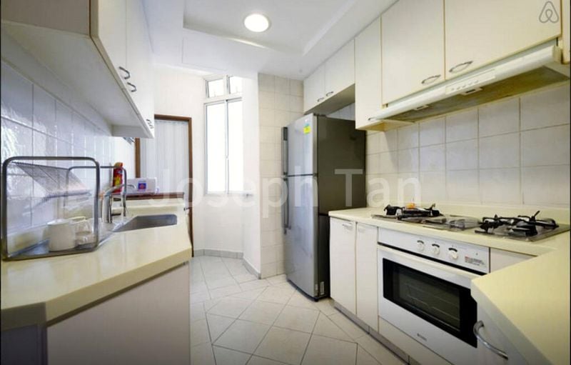 Common Room (Condo) for Rent in  Burlington Square - Image 3