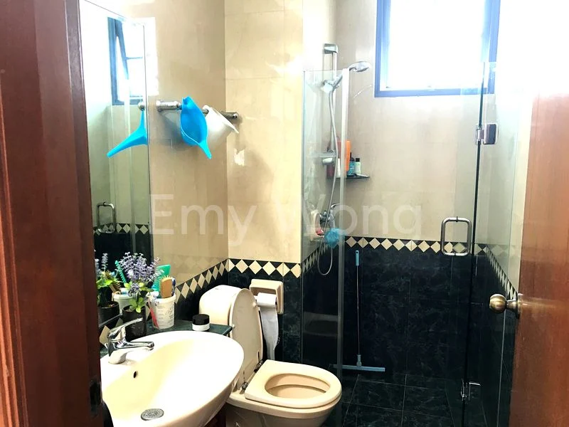 4 Bed Condo for Rent in  Sanctuary Green - Image 8