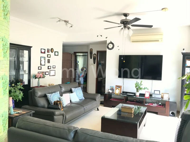 4 Bed Condo for Rent in  Sanctuary Green - Image 2