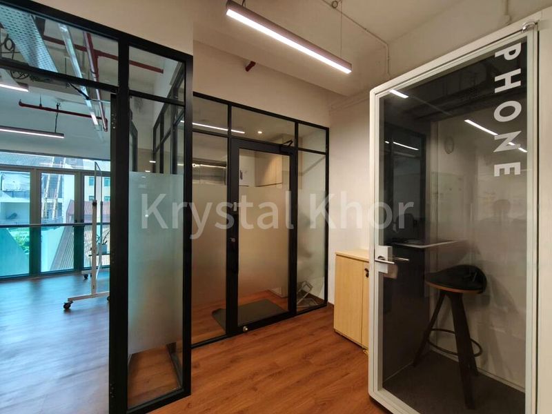 Office for Rent: Premium, Lavish Petite Shophouses with Elegance ✦ CBD Spaces - Image 7