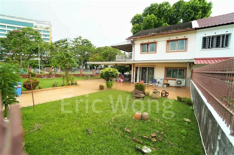 4 Bed Semi-Detached House (Landed) for Rent in  Happy Avenue Central - Image 3