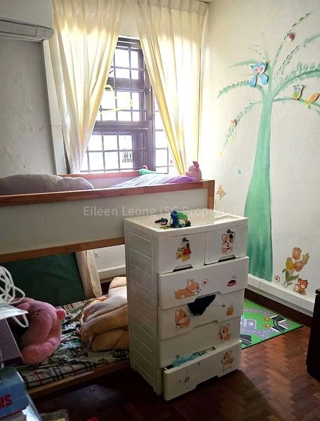 3 Room (3I) HDB for Sale in  4 Lorong 7 Toa Payoh - Image 4