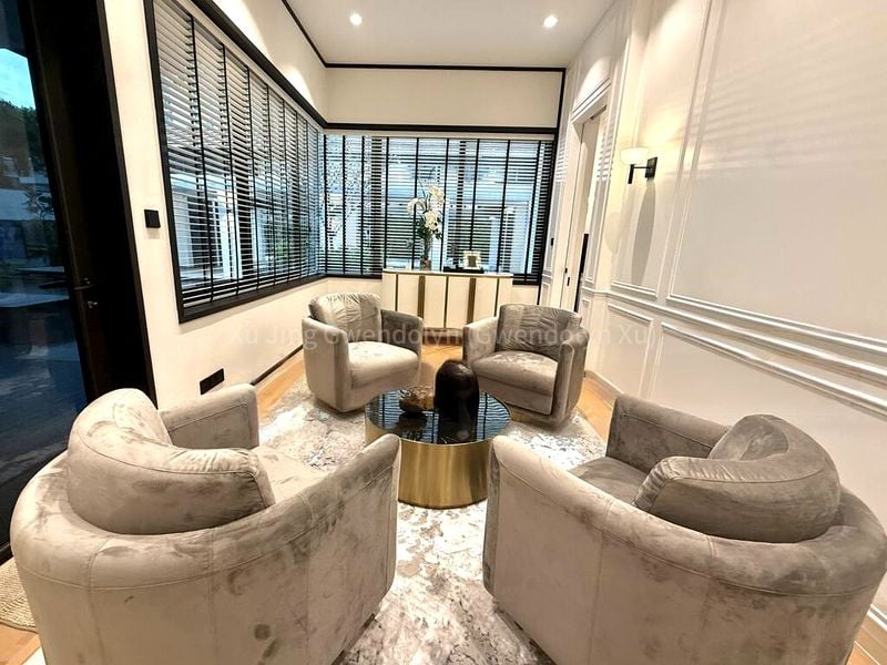 5 Bed Bungalow (Landed) for Rent in  Victoria Park Close - Image 11