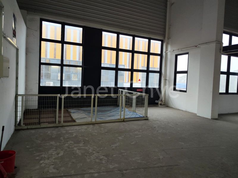 Light Industrial (B1) for Rent in  Woodlands Sector 2 - Image 9