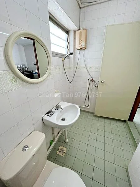 5 Room (5A) HDB for Rent in  8 Joo Seng Road - Image 7
