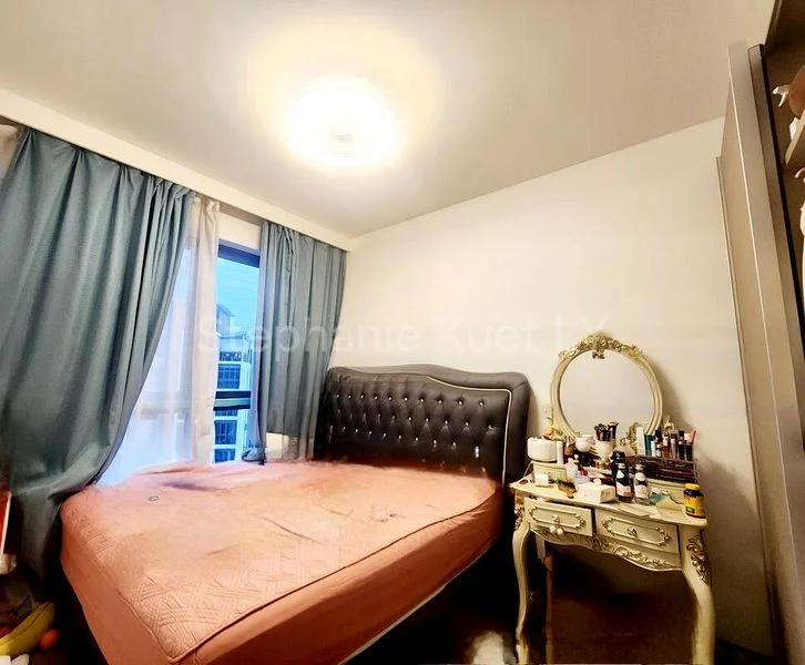 3 Bed Executive Condo for Sale in  The Criterion - Image 3