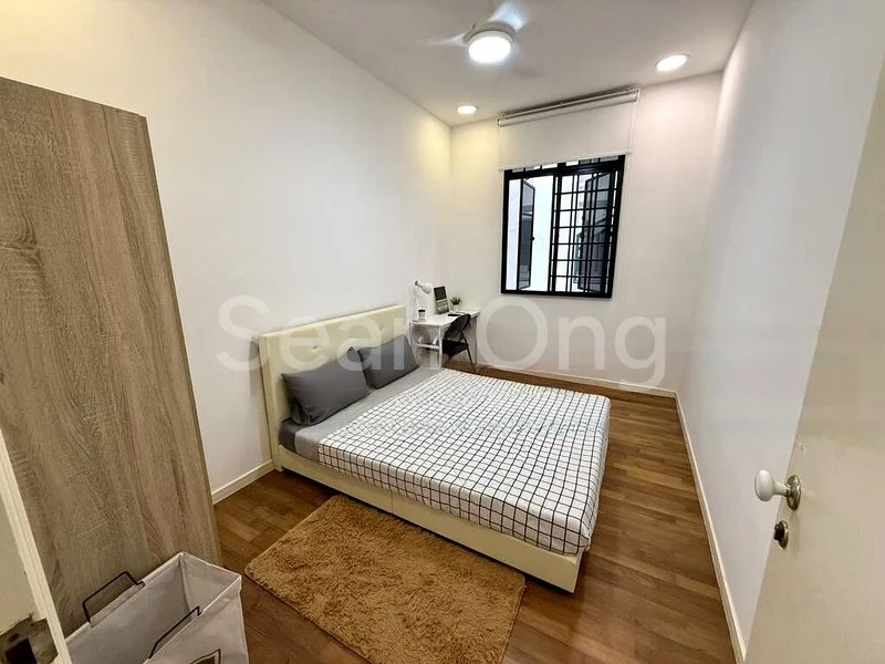 Common Room (Condo) for Rent in  Harbourlights - Image 6