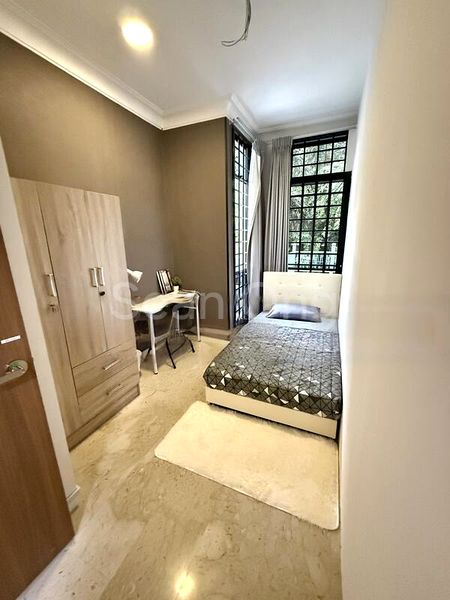 Common Room (Condo) for Rent in  Harbourlights - Image 12