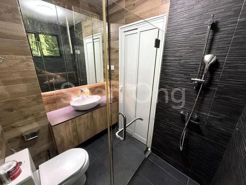 Common Room (Condo) for Rent in  Harbourlights - Image 7